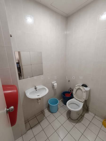 Rumah Teres 3 Tingkat untuk Dijual di Jalan Ipoh (Kuala Lumpur) - Marcus Low - Bathroom - PropertyGuru.com.my