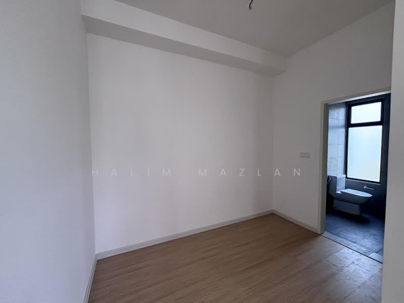 2-storey Terraced House for Rent in Bandar Gamuda Cove (Dengkil) - Halim Mazlan - Bedroom - PropertyGuru.com.my