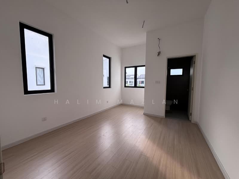 2-storey Terraced House for Rent in Bandar Gamuda Cove (Dengkil) - Halim Mazlan - Bedroom - PropertyGuru.com.my