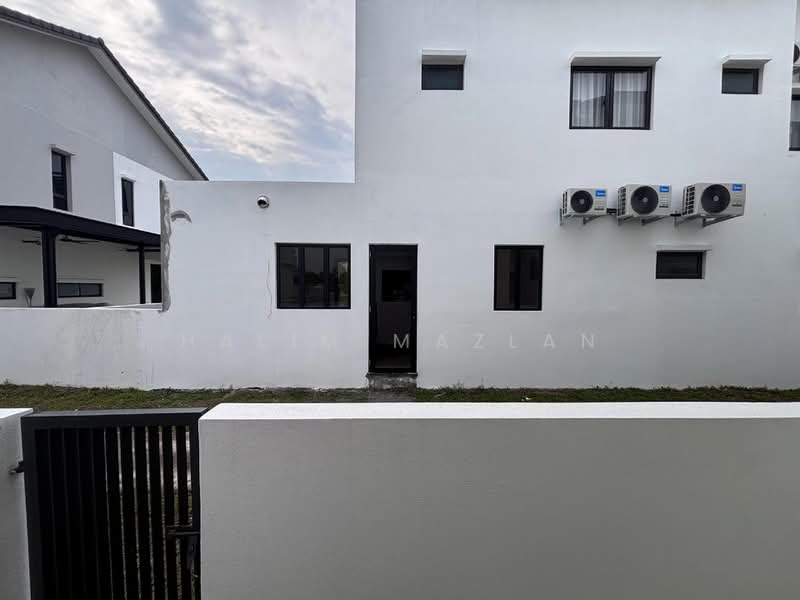 2-storey Terraced House for Rent in Bandar Gamuda Cove (Dengkil) - Halim Mazlan - Exterior - PropertyGuru.com.my