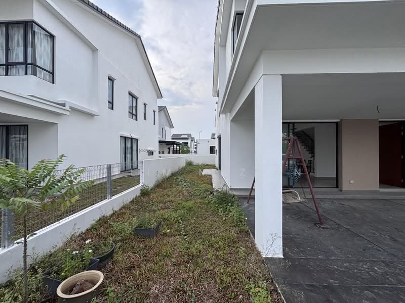 2-storey Terraced House for Rent in Bandar Gamuda Cove (Dengkil) - Halim Mazlan - Exterior - PropertyGuru.com.my
