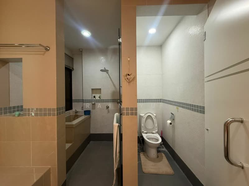 Bungalow for Sale in Batu Uban (Gelugor) - Rain Yu - Bathroom - PropertyGuru.com.my