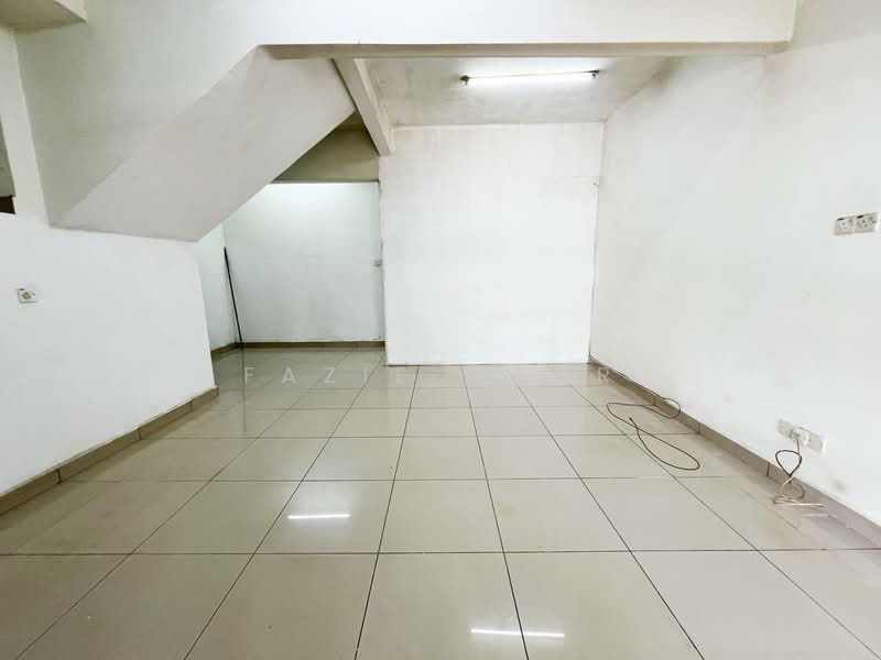 3-storey Terraced House for Sale in Sungai Buloh (Selangor) - Fazie Noor - Interior - PropertyGuru.com.my