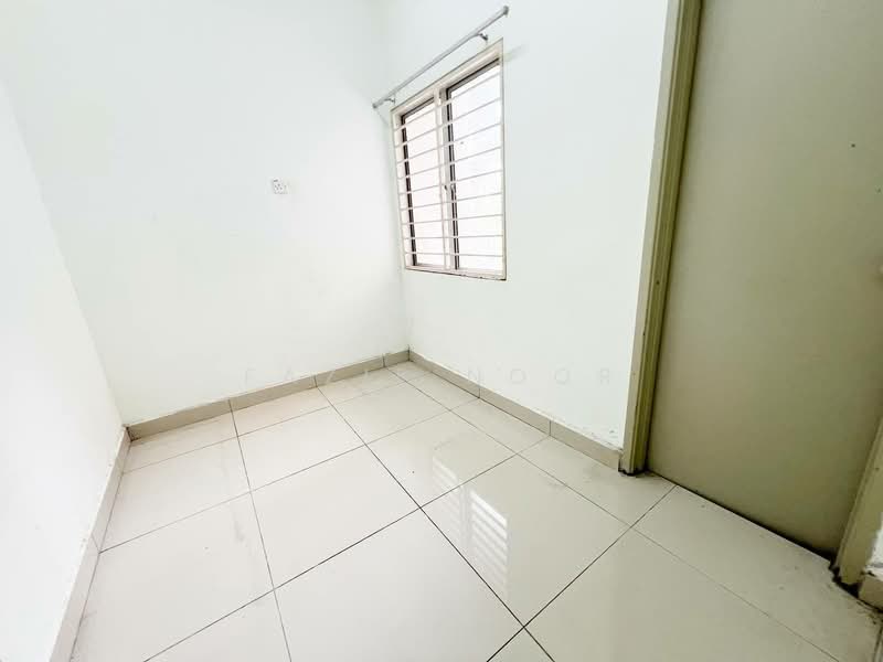 3-storey Terraced House for Sale in Sungai Buloh (Selangor) - Fazie Noor - Interior - PropertyGuru.com.my