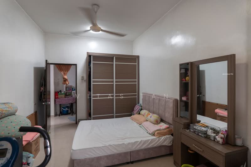 Rumah Berkembar untuk Dijual di Taman Aman Perdana (Kapar) - Vitas Tan - Bedroom - PropertyGuru.com.my