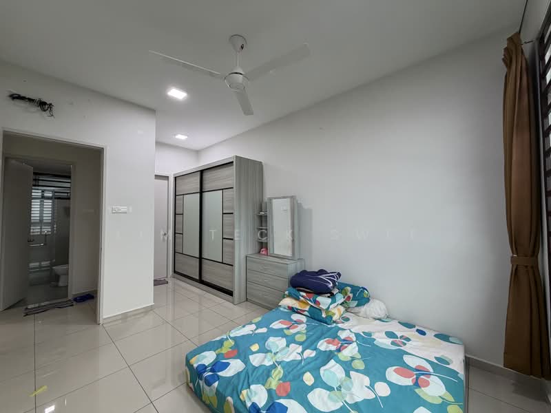 Service Residence for Sale at Parkland Residence - Lim Teck Swee - PropertyGuru.com.my