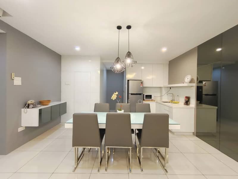 Kondominium untuk Disewa di The Latitude Condominium - Ivy Yeoh - Dining Room - PropertyGuru.com.my