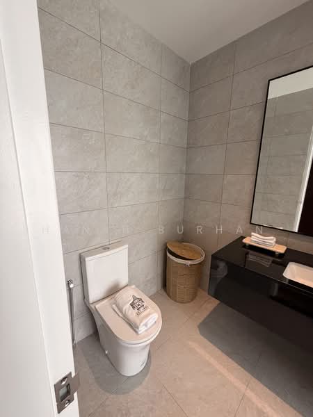Rumah Teres 3 Tingkat untuk Dijual di Seksyen U15 (Shah Alam) - Hanah Burhan - Bathroom - PropertyGuru.com.my