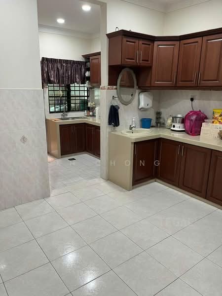 2-storey Terraced House for Sale in Bandar Bukit Tinggi (Klang) - KH Chong - Kitchen - PropertyGuru.com.my