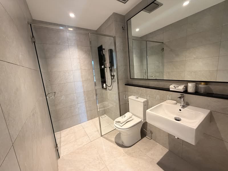 3-storey Terraced House for Sale in Seksyen U15 (Shah Alam) - Hanah Burhan - Bathroom - PropertyGuru.com.my