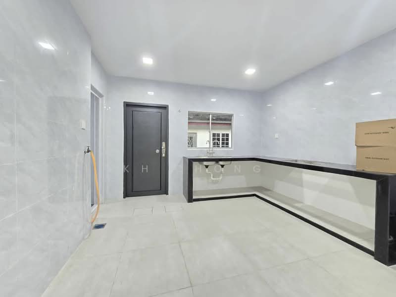 Rumah Teres 1 Tingkat untuk Dijual di Kampung Jawa (Klang) - KH Chong - Kitchen - PropertyGuru.com.my