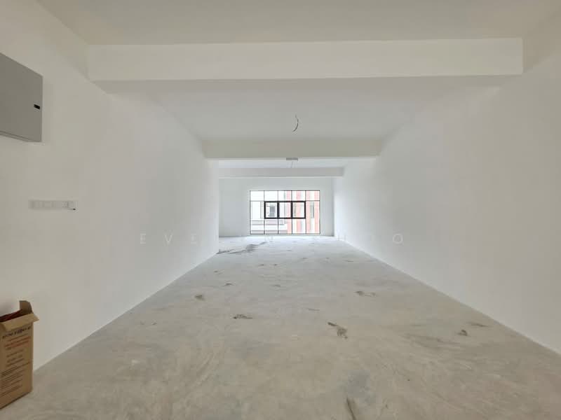 Shop for Rent in Bandar Gamuda Gardens (Rawang) - Evelyn Khoo - Interior - PropertyGuru.com.my
