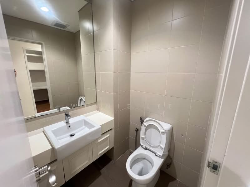 Service Residence for Rent at i-SOHO @ i-City - Winnie Lee - Bathroom - PropertyGuru.com.my