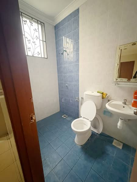 Rumah Berkembar untuk Disewa di Taman Kajang Impian (Kajang) - Eiffel Lai - Bathroom - PropertyGuru.com.my