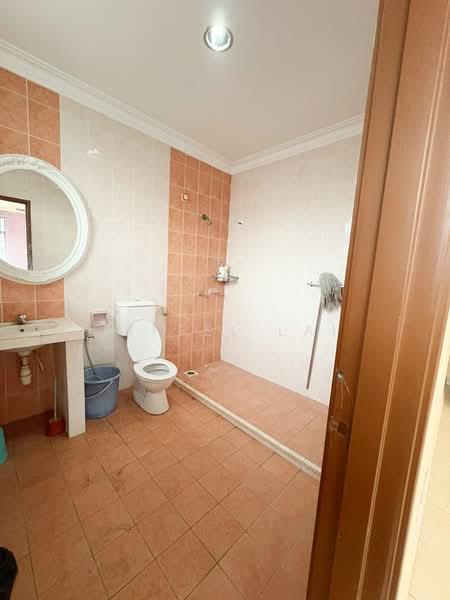Rumah Berkembar untuk Disewa di Taman Kajang Impian (Kajang) - Eiffel Lai - Bathroom - PropertyGuru.com.my