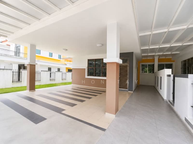 Semi-Detached House for Sale in Bandar Seri Alam (Masai) - See Hon Tay - PropertyGuru.com.my
