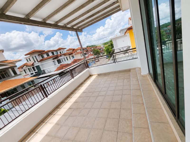 Semi-Detached House for Sale in Bandar Seri Alam (Masai) - See Hon Tay - PropertyGuru.com.my