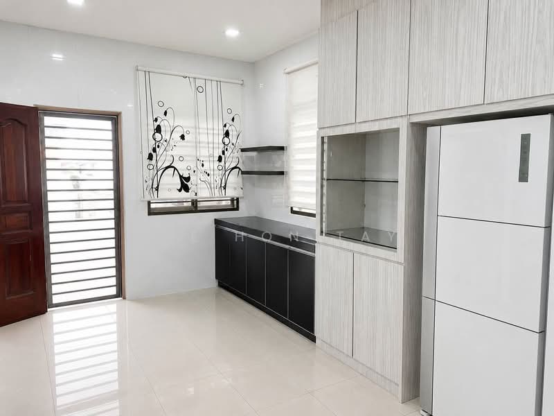 Semi-Detached House for Sale in Bandar Seri Alam (Masai) - See Hon Tay - PropertyGuru.com.my