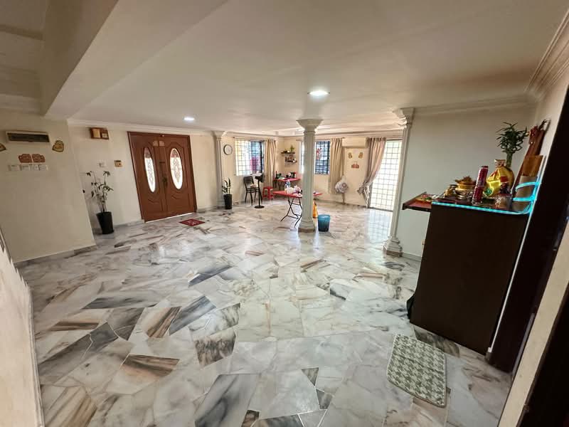 Terraced House for Sale in Bandar Country Homes (Rawang) - Andy Yap - Living Room - PropertyGuru.com.my
