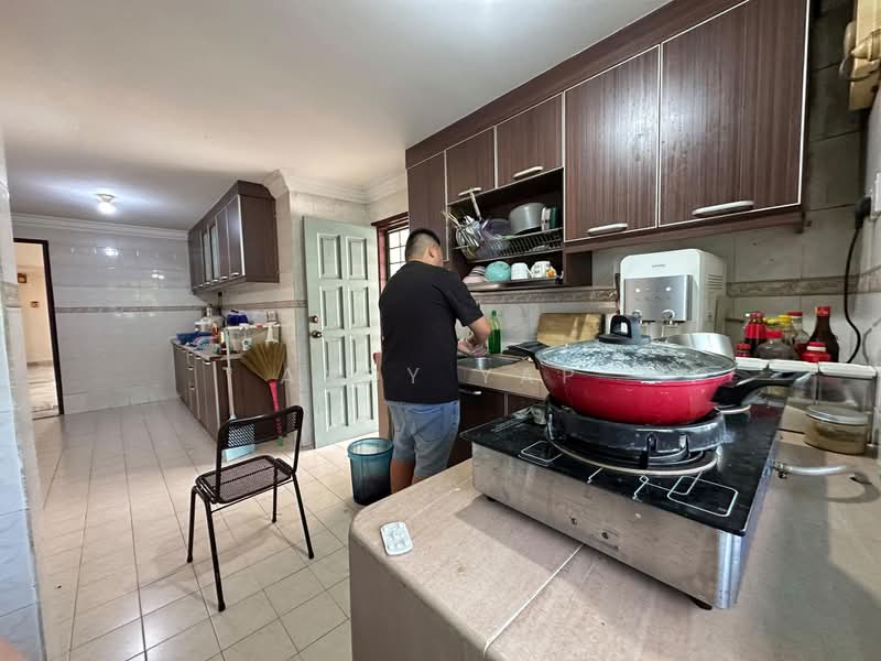 Terraced House for Sale in Bandar Country Homes (Rawang) - Andy Yap - Kitchen - PropertyGuru.com.my
