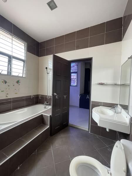 Rumah Teres 3 Tingkat untuk Dijual di Taman Seri Bukit Segambut (Batu) - pegky yap - PropertyGuru.com.my