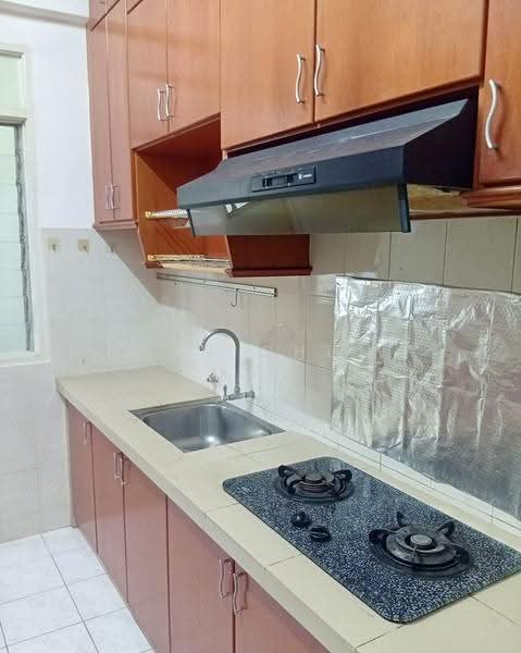 Apartment for Rent at Parkview Towers - Gan Chun Kai - Kitchen - PropertyGuru.com.my