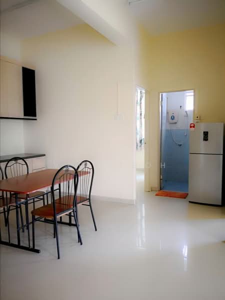 Apartment for Sale at The Bayu - Vick Teoh - Kitchen - PropertyGuru.com.my