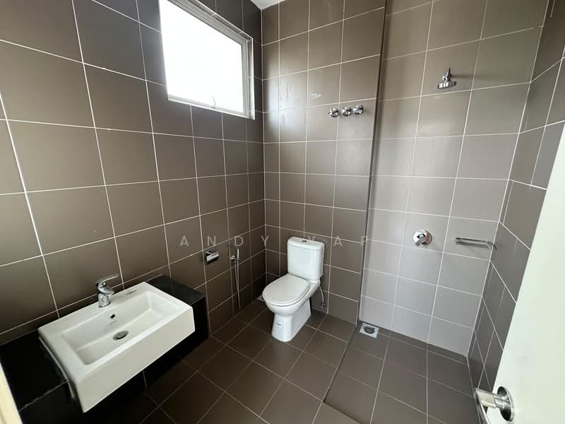 Semi-Detached House for Sale in Rawang (Selangor) - Andy Yap - Bathroom - PropertyGuru.com.my