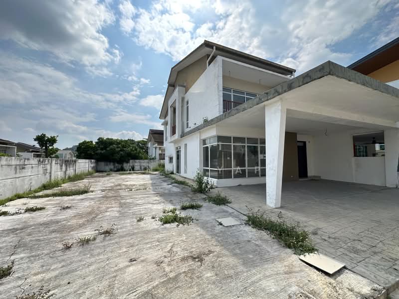 Semi-Detached House for Sale in Rawang (Selangor) - Andy Yap - PropertyGuru.com.my