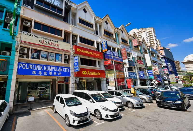 Shop / Office for Rent in Pjs 11 (Sunway) - Khairil Anwar Sirajudin - Exterior - PropertyGuru.com.my