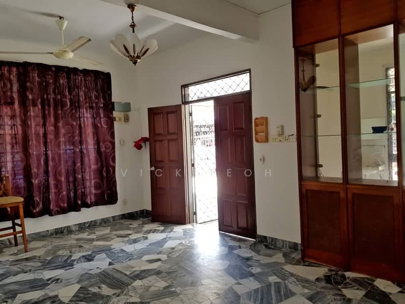 2-storey Terraced House for Rent in Tanjung Tokong (Penang) - Vick Teoh - Living Room - PropertyGuru.com.my
