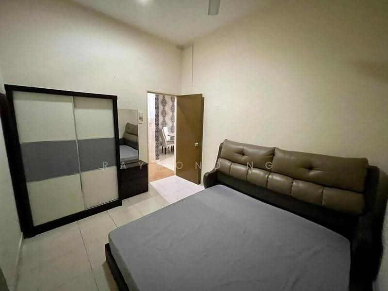 2-storey Terraced House for Rent in Seremban (Negeri Sembilan) - Raymond Ng - Bedroom - PropertyGuru.com.my