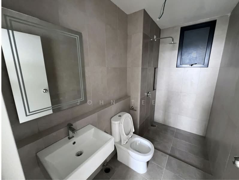 Service Residence for Sale at D'Sini Residences - John Tee - Bathroom - PropertyGuru.com.my