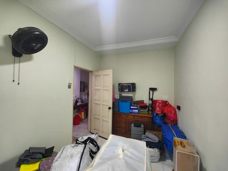 2-storey Terraced House for Sale in SS2 (Petaling Jaya) - Richard Liew - Bedroom - PropertyGuru.com.my