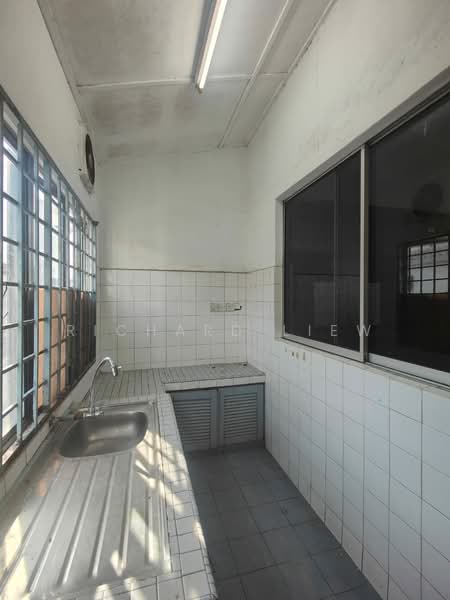 Rumah Teres 1-Tingkat untuk Dijual di SS2 (Petaling Jaya) - Richard Liew - Kitchen - PropertyGuru.com.my