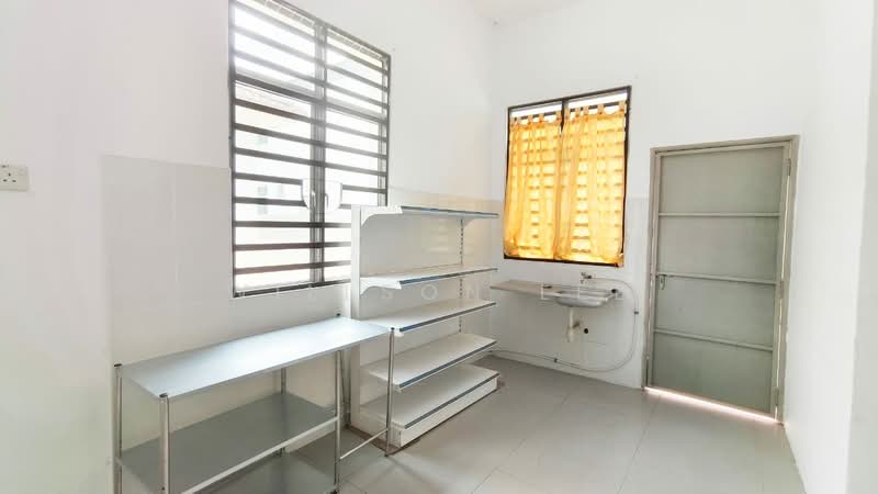 Bungalow for Rent in Taman Alma Indah (Bukit Mertajam) - Willson Lee - Kitchen - PropertyGuru.com.my