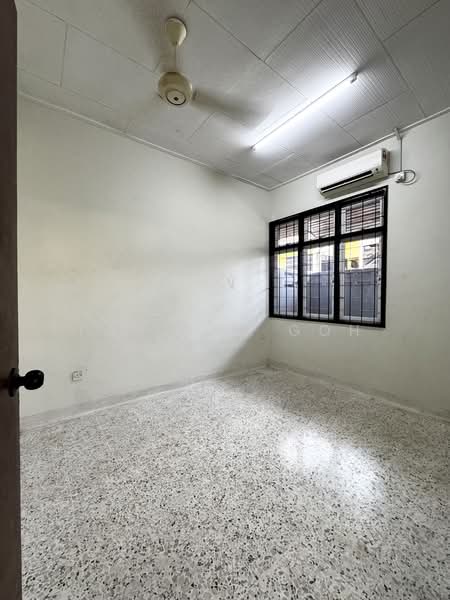 1-storey Terraced House for Sale in Taman Daya (Johor Bahru) - Pauline Goh - PropertyGuru.com.my