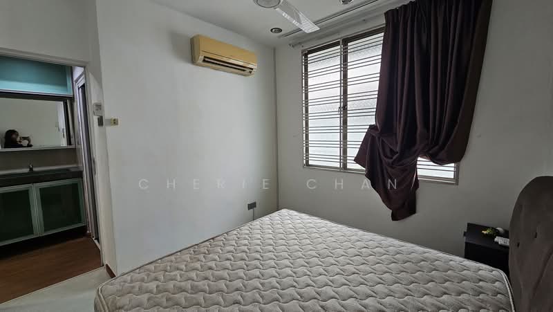 1.5-storey Terraced House for Rent in Taman Molek (Johor Bahru) - Cherie Chan - PropertyGuru.com.my