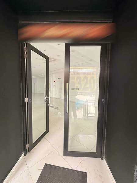 Retail Space for Rent in Bangi Sentral (Bandar Baru Bangi) - Kevin Dass - Entrance - PropertyGuru.com.my