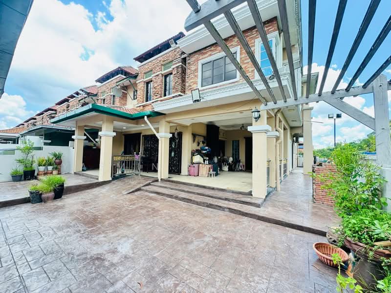 2-storey Terraced House for Sale in Bandar Nusaputra (Puchong) - Yasmin Sulaiman - Exterior - PropertyGuru.com.my