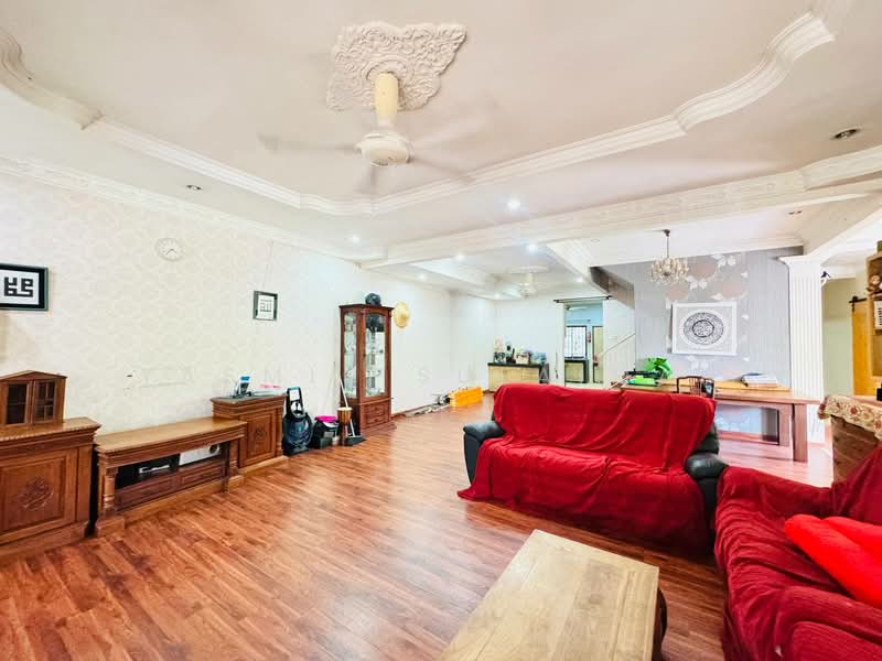 2-storey Terraced House for Sale in Bandar Nusaputra (Puchong) - Yasmin Sulaiman - Living Room - PropertyGuru.com.my