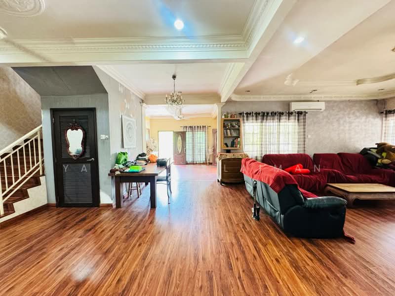 2-storey Terraced House for Sale in Bandar Nusaputra (Puchong) - Yasmin Sulaiman - Living Room - PropertyGuru.com.my