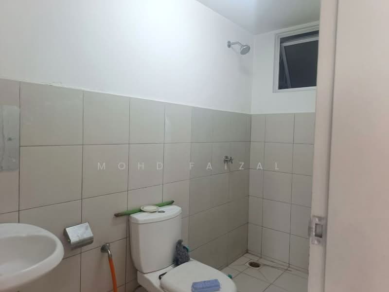 Pangsapuri untuk Dijual di Residensi Razakmas 2 - Mohd Faizal - Bathroom - PropertyGuru.com.my