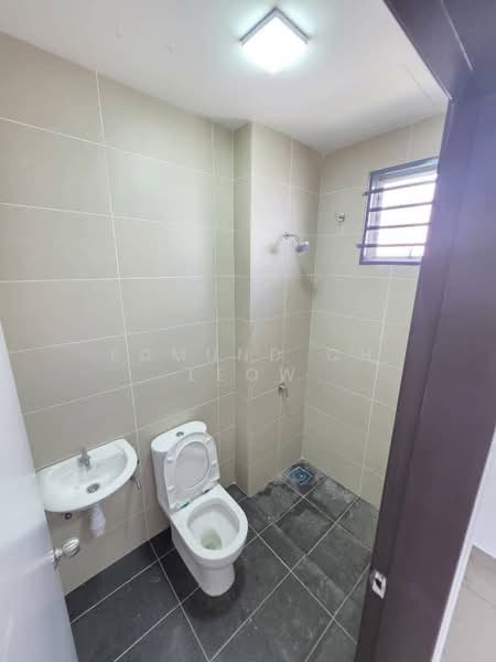 Terraced House for Sale in Rawang (Selangor) - Edmund CH Leow - Bathroom - PropertyGuru.com.my