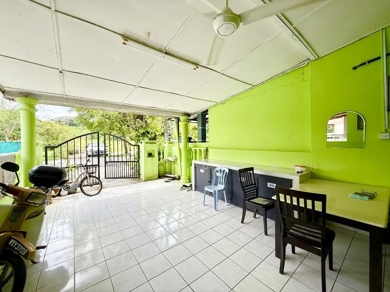 Rumah Teres 2 Tingkat untuk Dijual di Taman Lingkaran Nur (Cheras) - Yasmin Sulaiman - Exterior - PropertyGuru.com.my