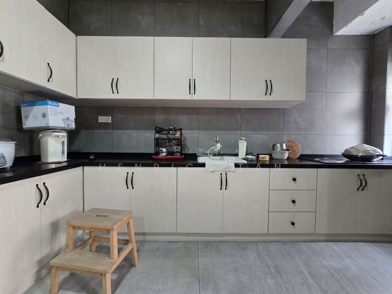 Rumah Teres 2 Tingkat untuk Dijual di Taman Kelana Idaman (Ara Damansara) - Henrick Tan - PropertyGuru.com.my