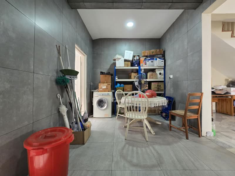 Rumah Teres 2 Tingkat untuk Dijual di Taman Kelana Idaman (Ara Damansara) - Henrick Tan - Interior - PropertyGuru.com.my