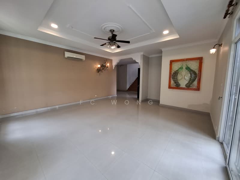 Bungalow for Rent in Taman Yarl (Jalan Klang Lama (Old Klang Road)) - FC Wong - Living Room - PropertyGuru.com.my