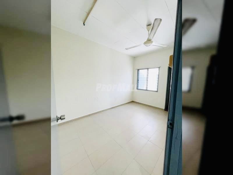 Rumah Teres 2 Tingkat untuk Disewa di Bandar Tasik Kesuma (Beranang) - Erin Yusof - Interior - PropertyGuru.com.my