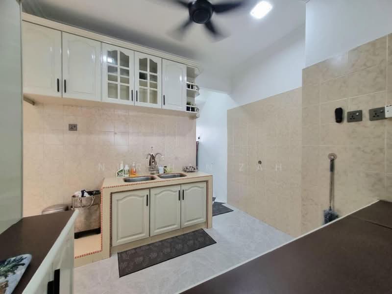 Kondominium untuk Disewa di Sri Alam Condominium - Nur Hanizah - PropertyGuru.com.my